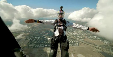 红牛.jpg 红牛.jpg