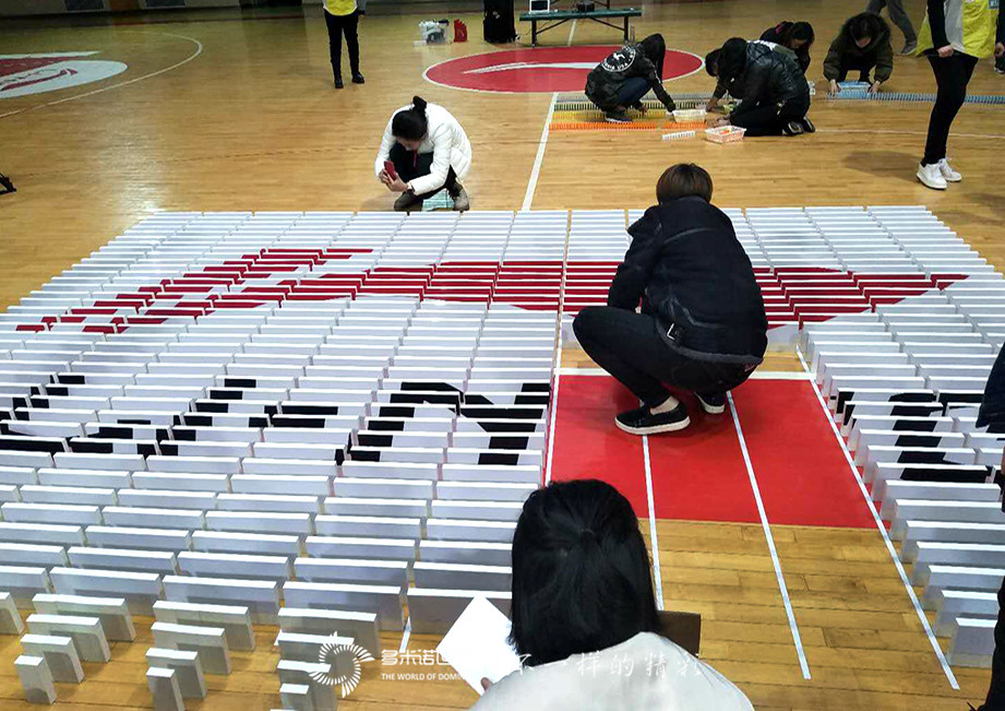 多米诺团队大挑战开启李宁服务+新篇章