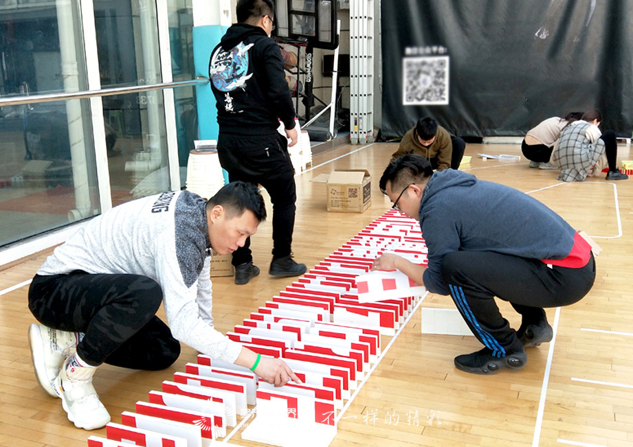 新北京再腾飞-北京克运物流多米诺团队大挑战