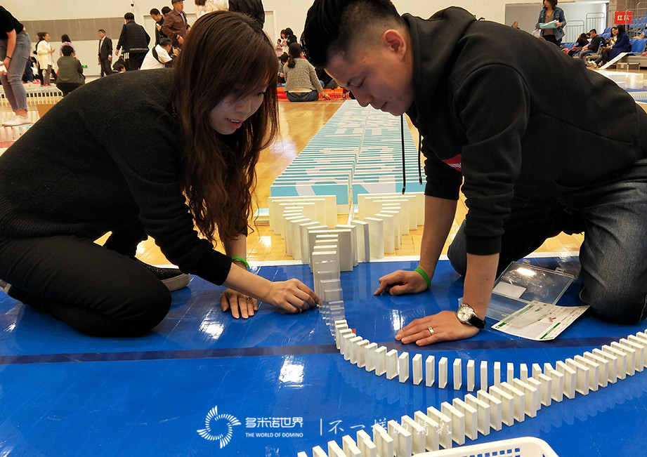 多米诺团队大挑战开启缤客网 “好评住宿奖”颁奖典礼