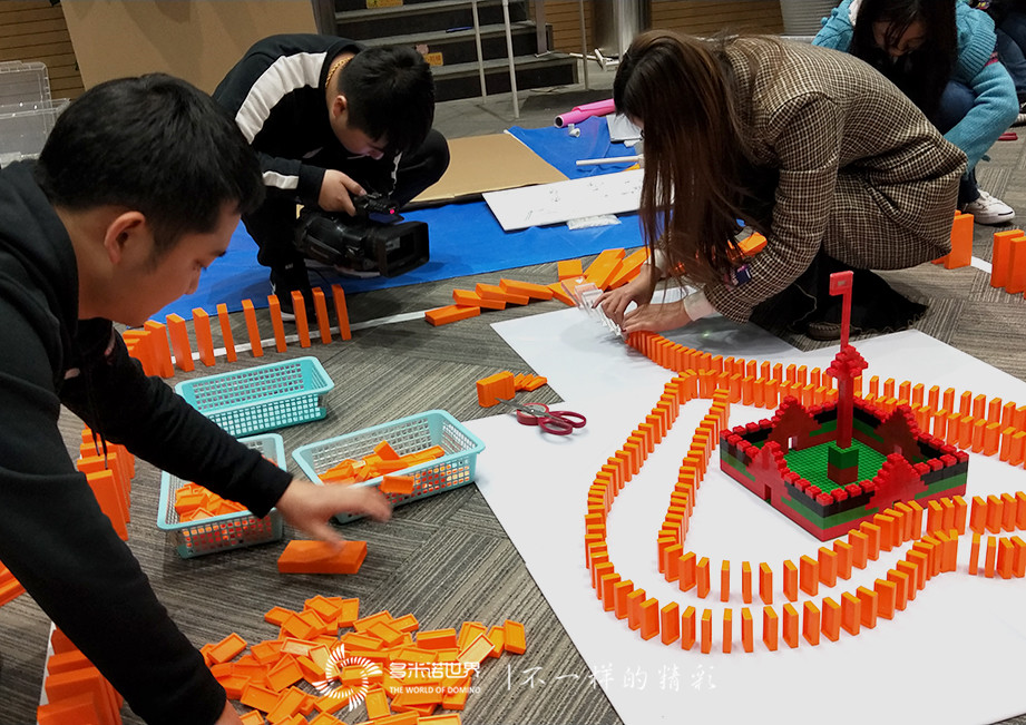 百度智慧星球-智能云新员多米诺团队大挑战