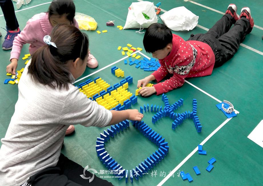多米诺助力日坛中学科技节