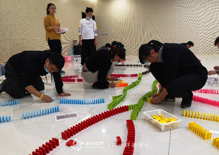 用友新员多米诺团队大挑战第五季圆满完成