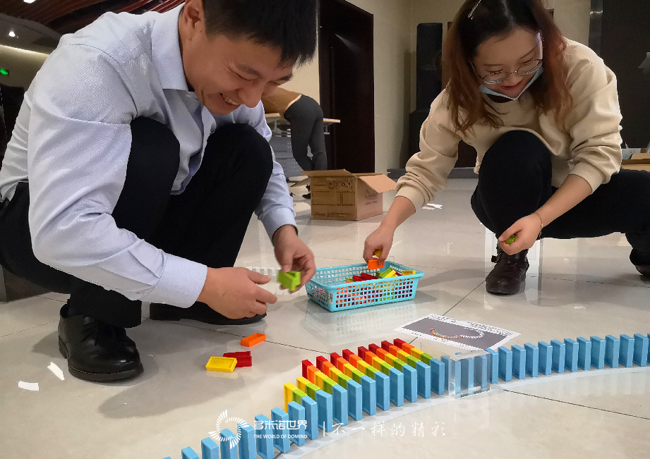 用友新员多米诺团队大挑战第五季圆满完成